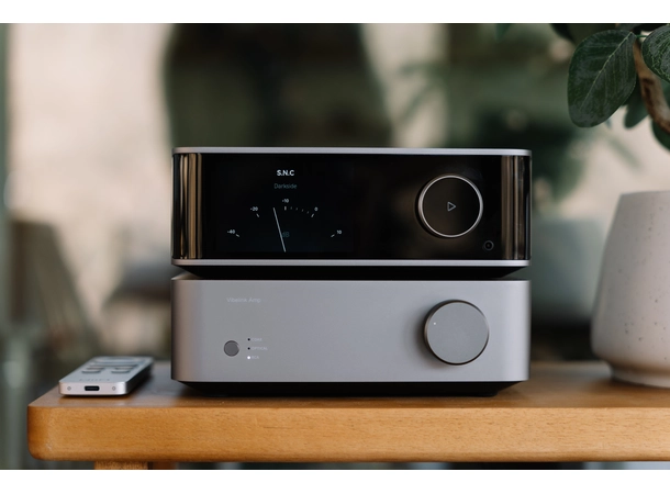 Wiim Vibelink - Grå Effektforsterker 2 x 100 watt 