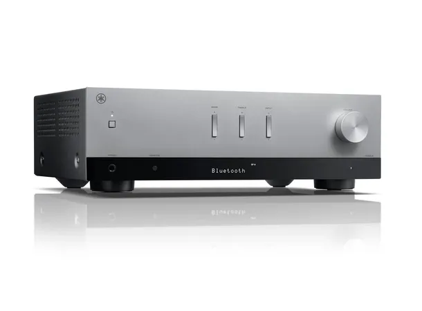 Yamaha R200A - Sølv Analog stereoforsterker m/Bluetooth 