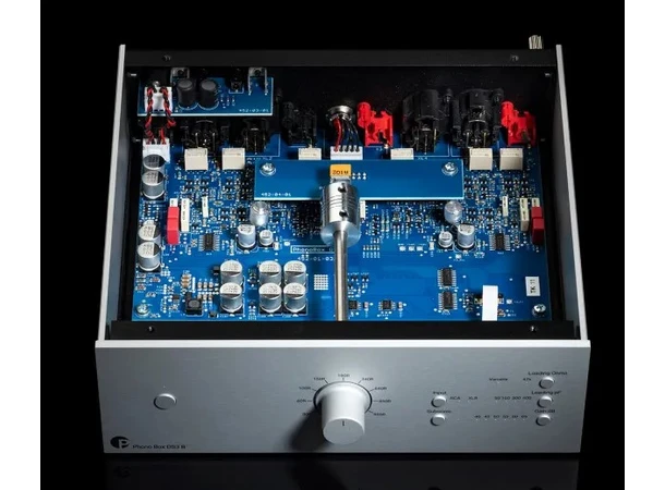 Pro-Ject Phono Box DS3 B - Sølv Balansert high-end MM/MC RIAA-trinn 