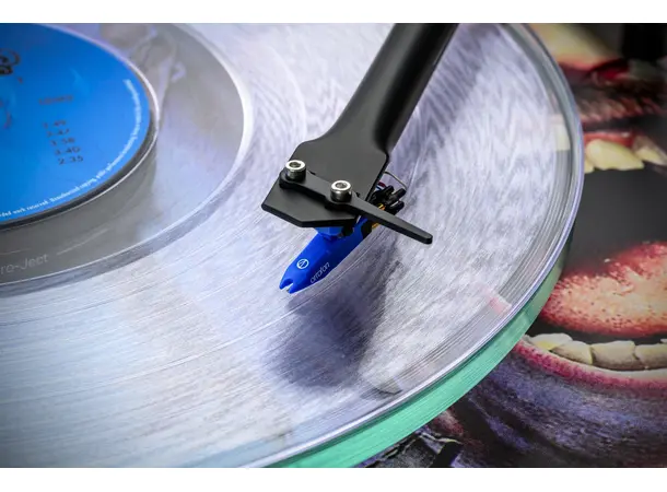 Pro-Ject Scorpions Turntable Platespiller med Pick it 25Ar pickup 