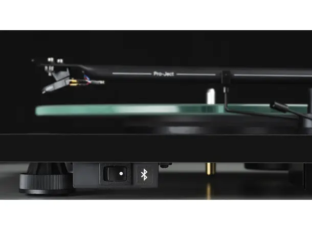 Pro-Ject T1 EVO BT - Sort piano Platespiller med Bluetooth 