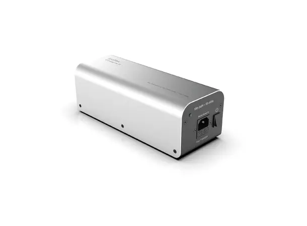 IsoTek V5 Syncro Uni 10 Sølv DC-filter 10A / C14 