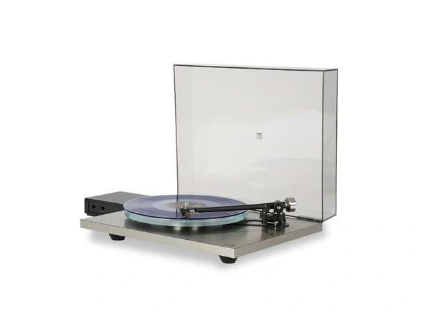 Rega Planar 6 uten pickup - Sort