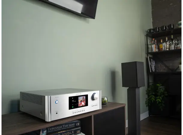 Rotel RAS-5000 - Sølv Strømmeforsterker med HDMI eARC 