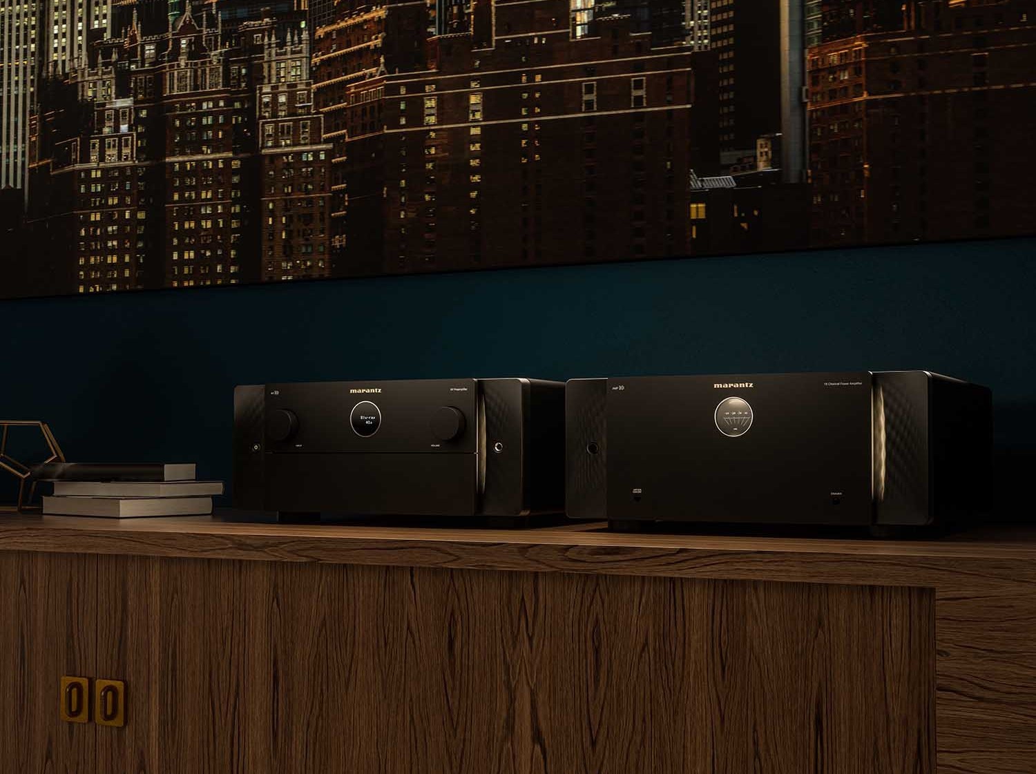 Marantz AMP10 og AV10