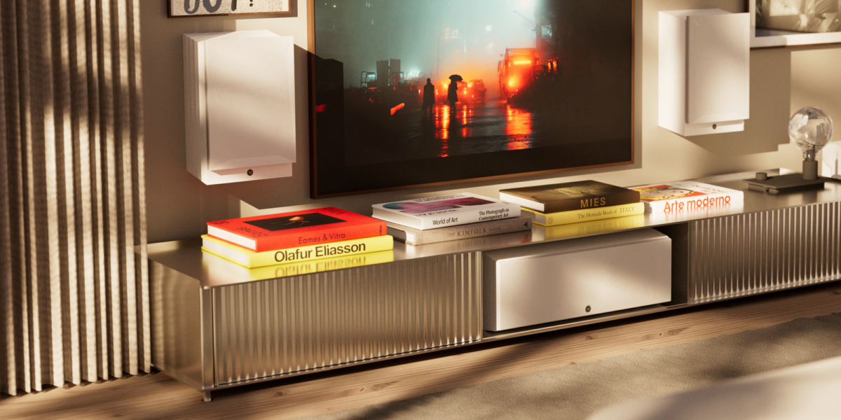 System Audio Silverback 10.2 lifestyle bilde i stue farge hvit