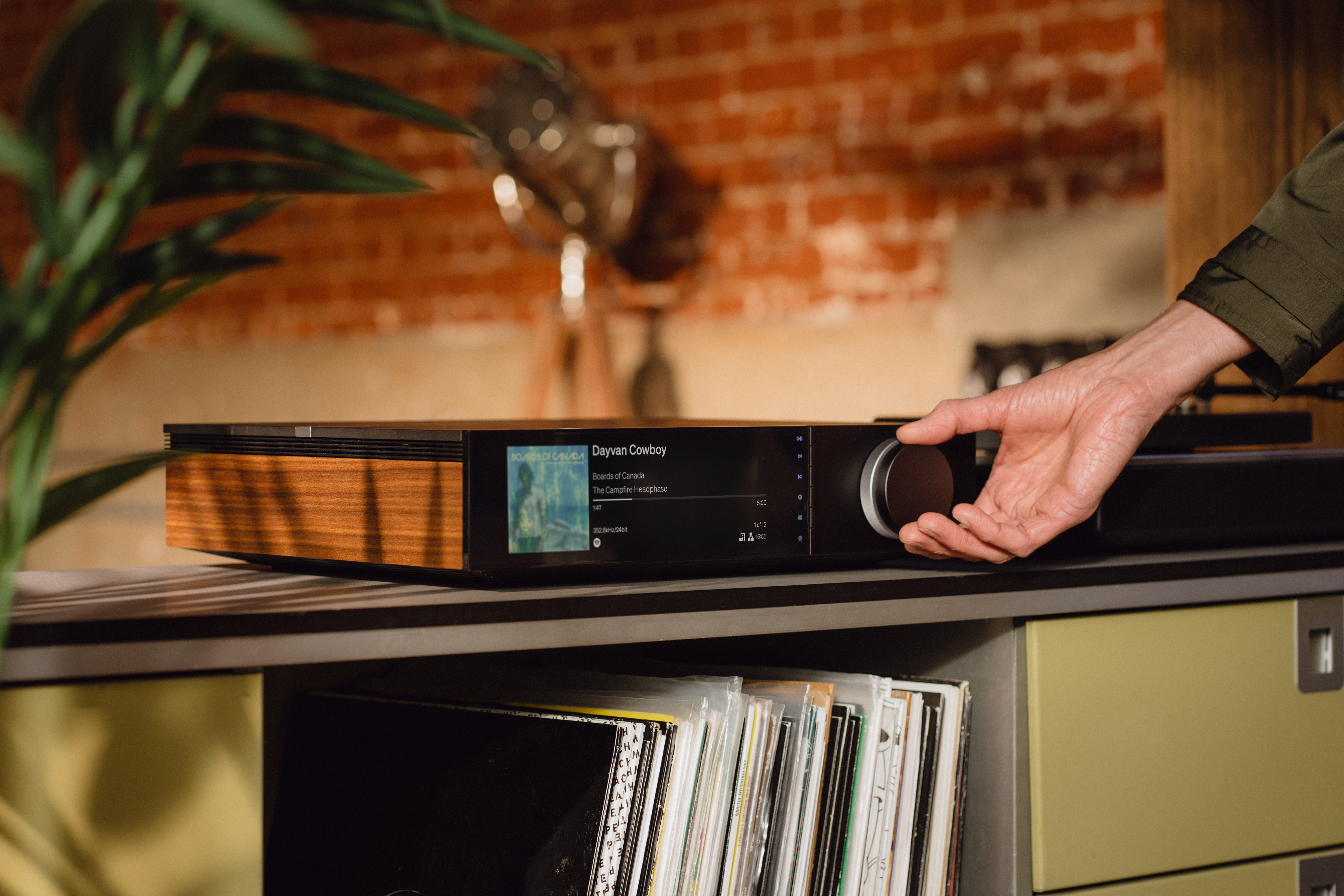 Cambridge evo 300 streaming forsterker nyhet lifetsyle bilde i stue